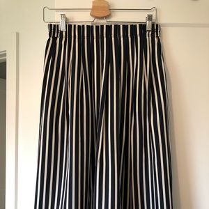 J. Crew Skirts - J crew midi skirt J. Crew Skirts - J crew midi skirt